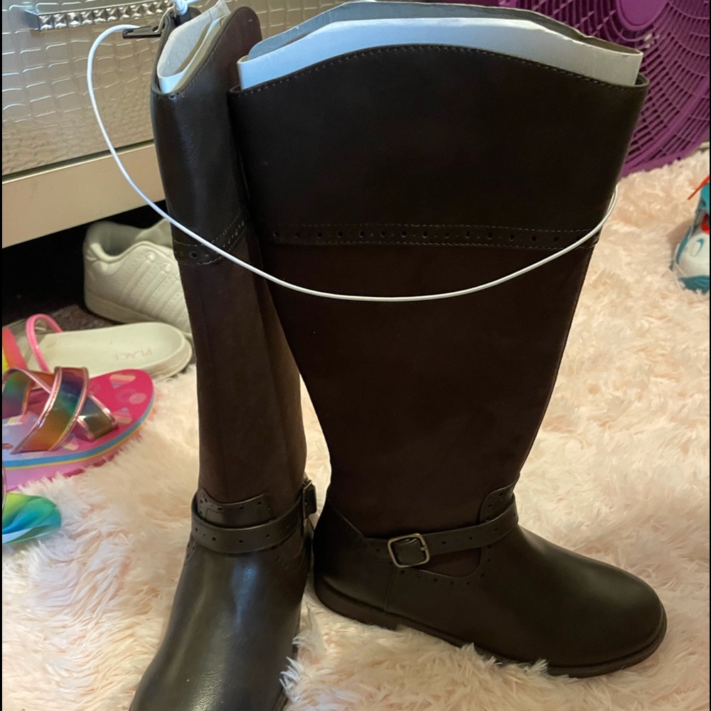 Black and brown high boots from Children’s Place